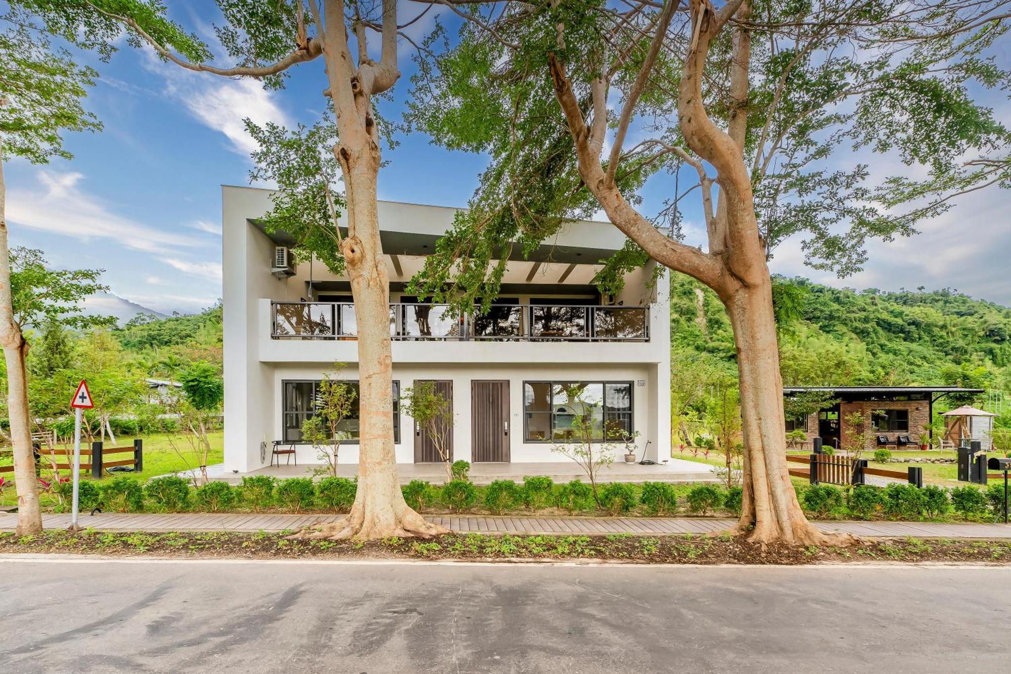 Dream Field Apartment Luye Luaran gambar