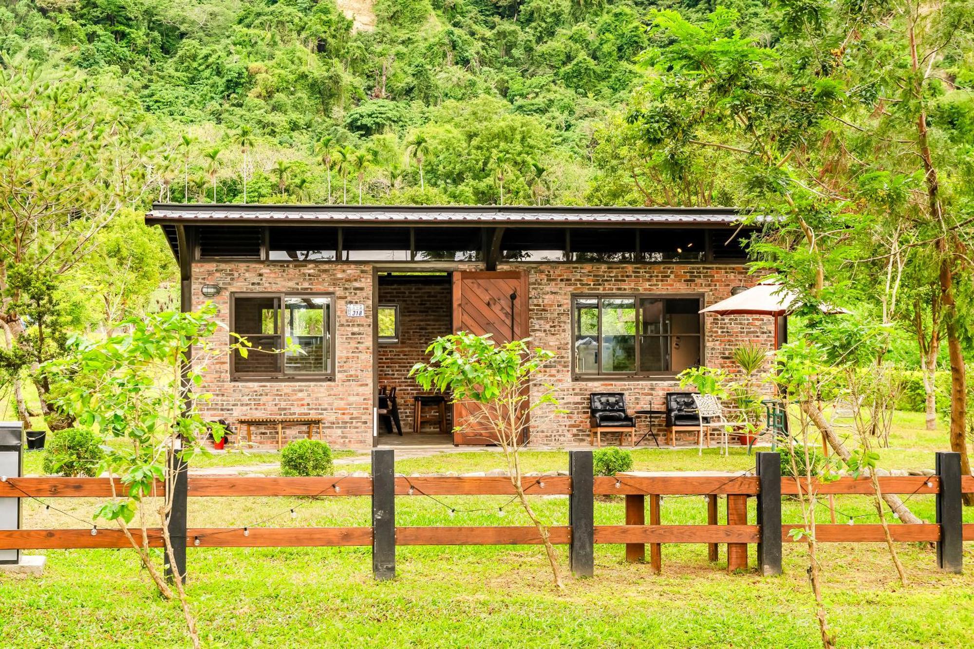 Dream Field Apartment Luye Luaran gambar