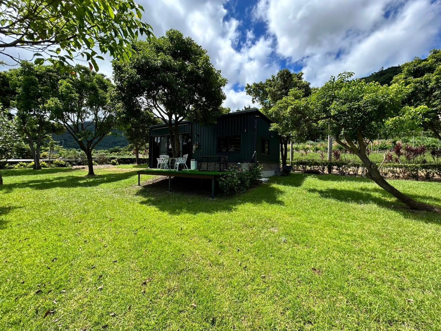 Dream Field Apartment Luye Luaran gambar